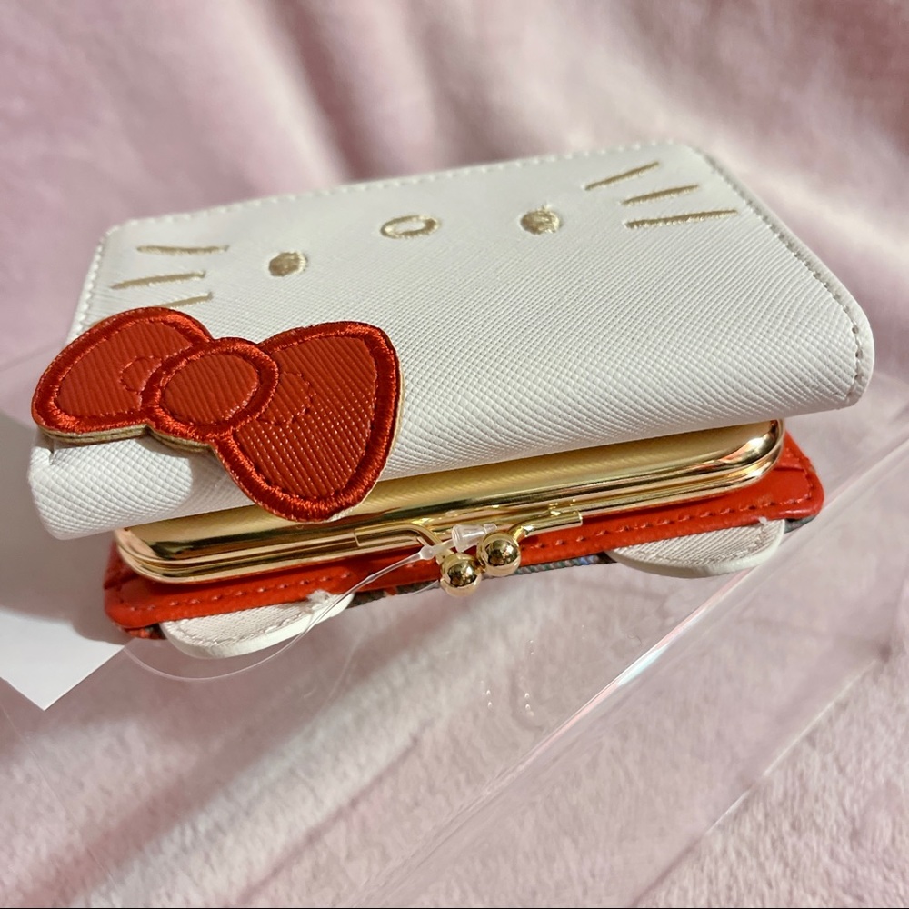 🎉2XHP!🎉 Sanrio Japan Hello Kitty Red Tartan Trifold Gamaguchi Wallet - Picture 4 of 14